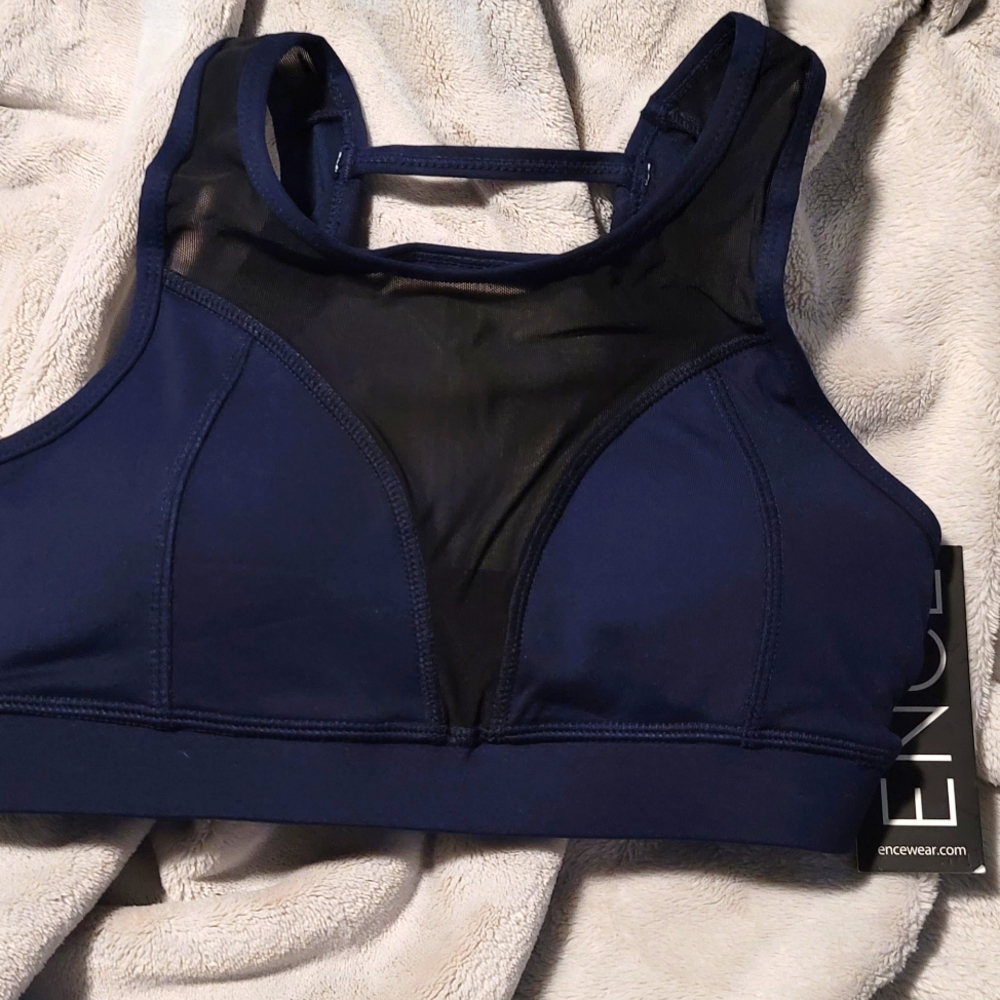 Sportsbra - Picture 2 of 2